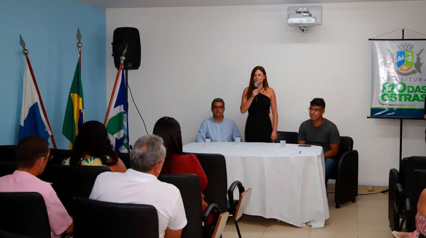 Rio das Ostras empossa Conselheiros Municipais de Assistência Social
